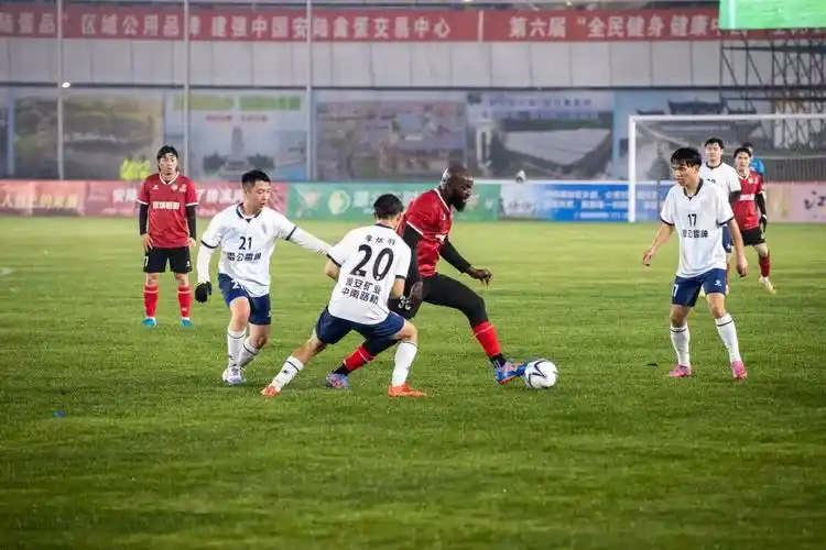欧美69久成人做爰视频本以为能说服别人，结果被怼了！ 